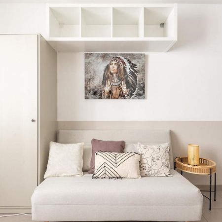Sweet Studio By Plaza Apartment Chessy  Ngoại thất bức ảnh